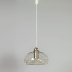 Hanglamp van Doria Leuchten uit de jaren 80 in vulcano glass en messing