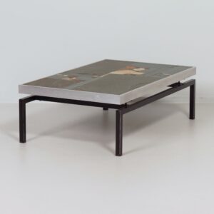 Brutalistische Salontafel van Paul Kingma uit 1969 met aluminium rand, vroege editie