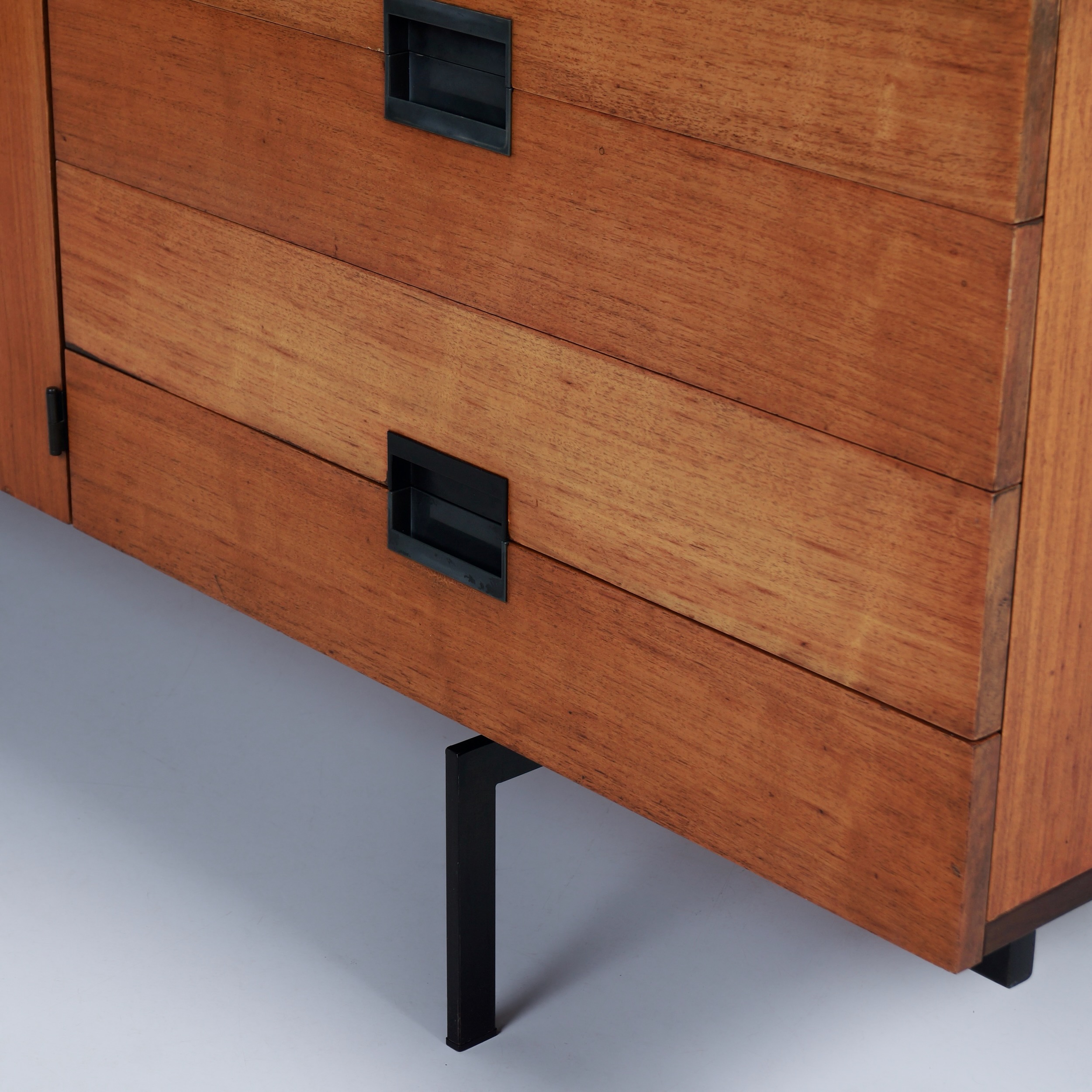 DU03 dressoir van Cees Braakman voor Pastoe, Japanse serie, jaren 60 in teak
