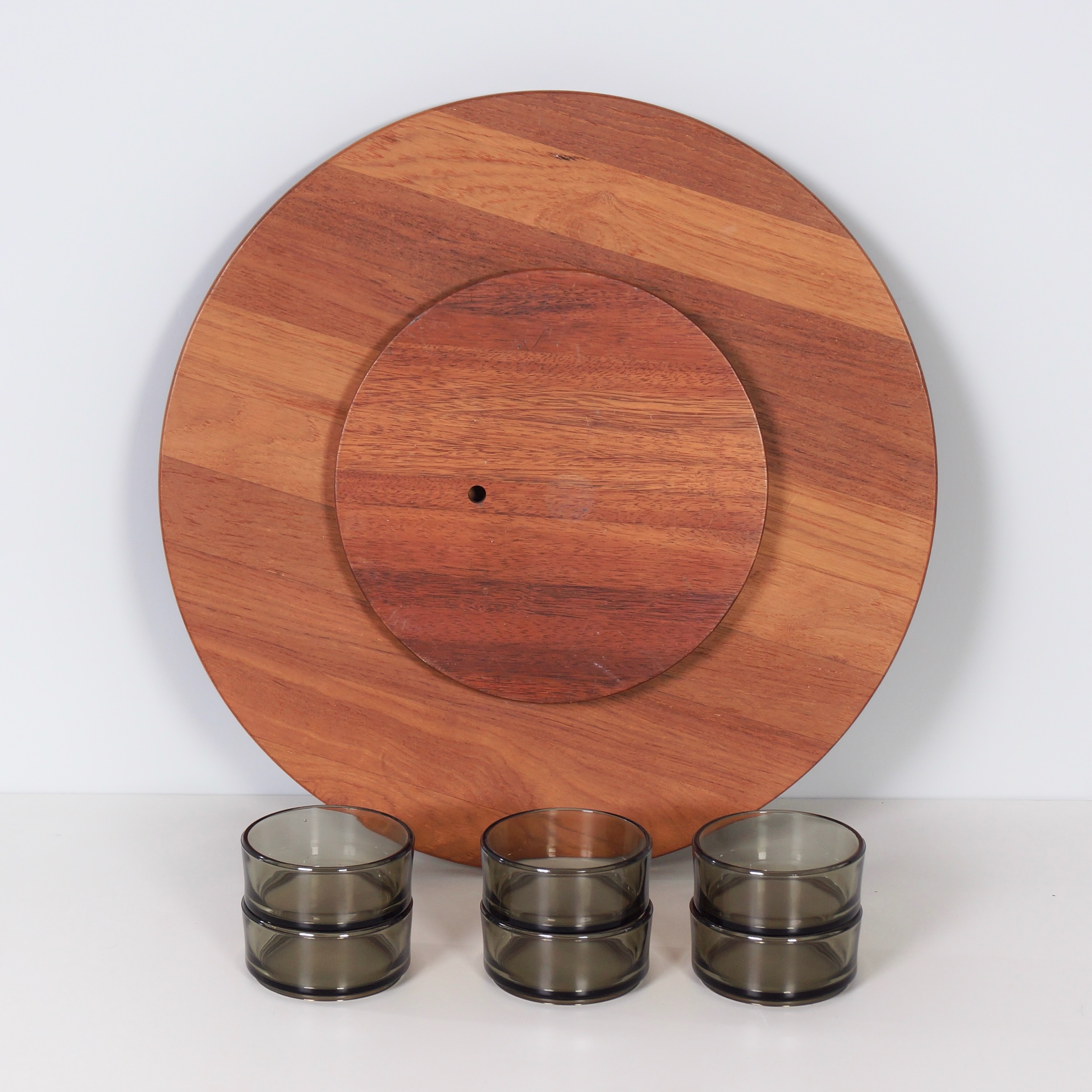 Lazy Susan Snack Dienblad met 6 Schaaltjes, Denemarken, jaren 60 – Ø 49 cm Groot