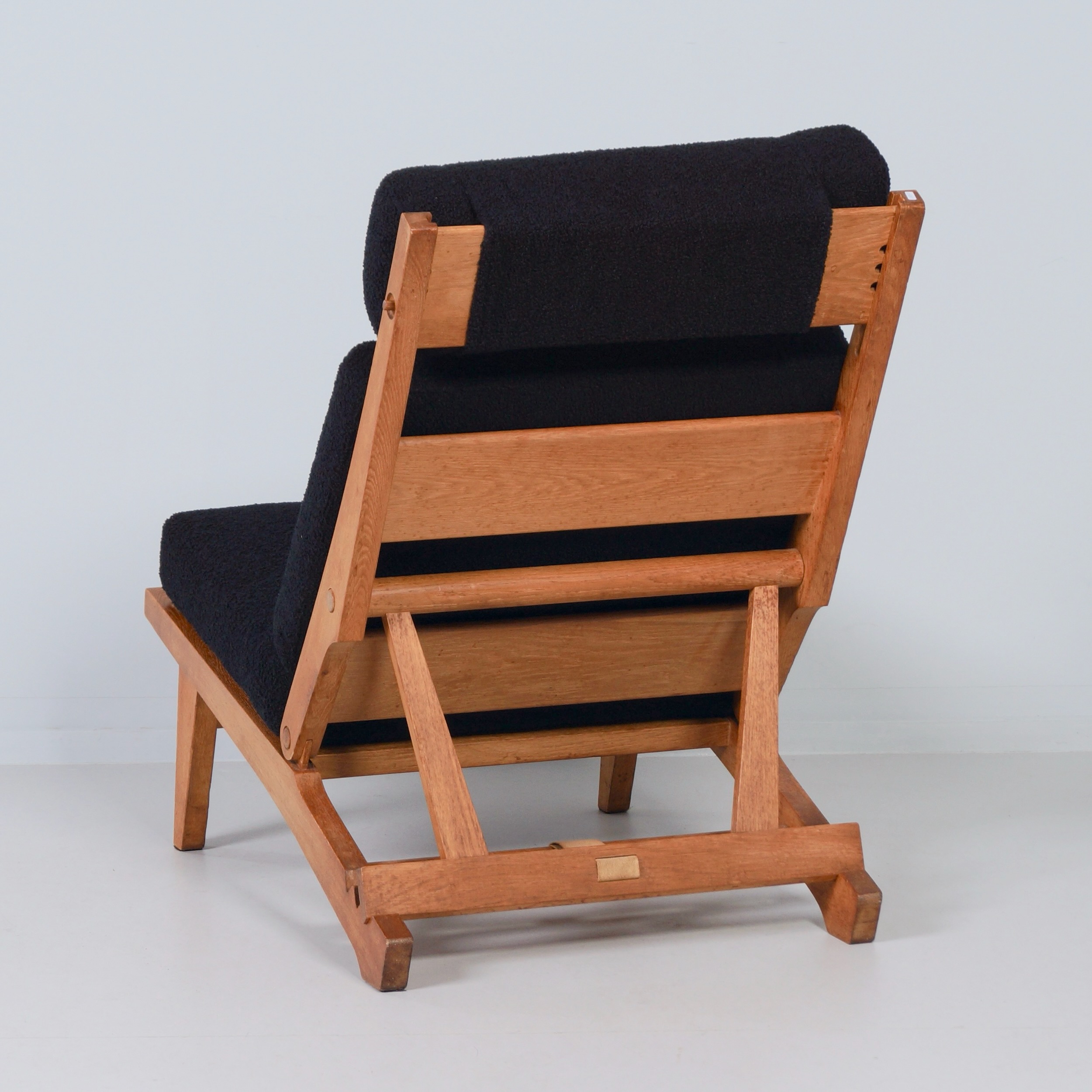 Lounge stoel AP-71 van Hans Wegner voor AP Stolen, 1968 – opnieuw gestoffeerd, zeldzaam