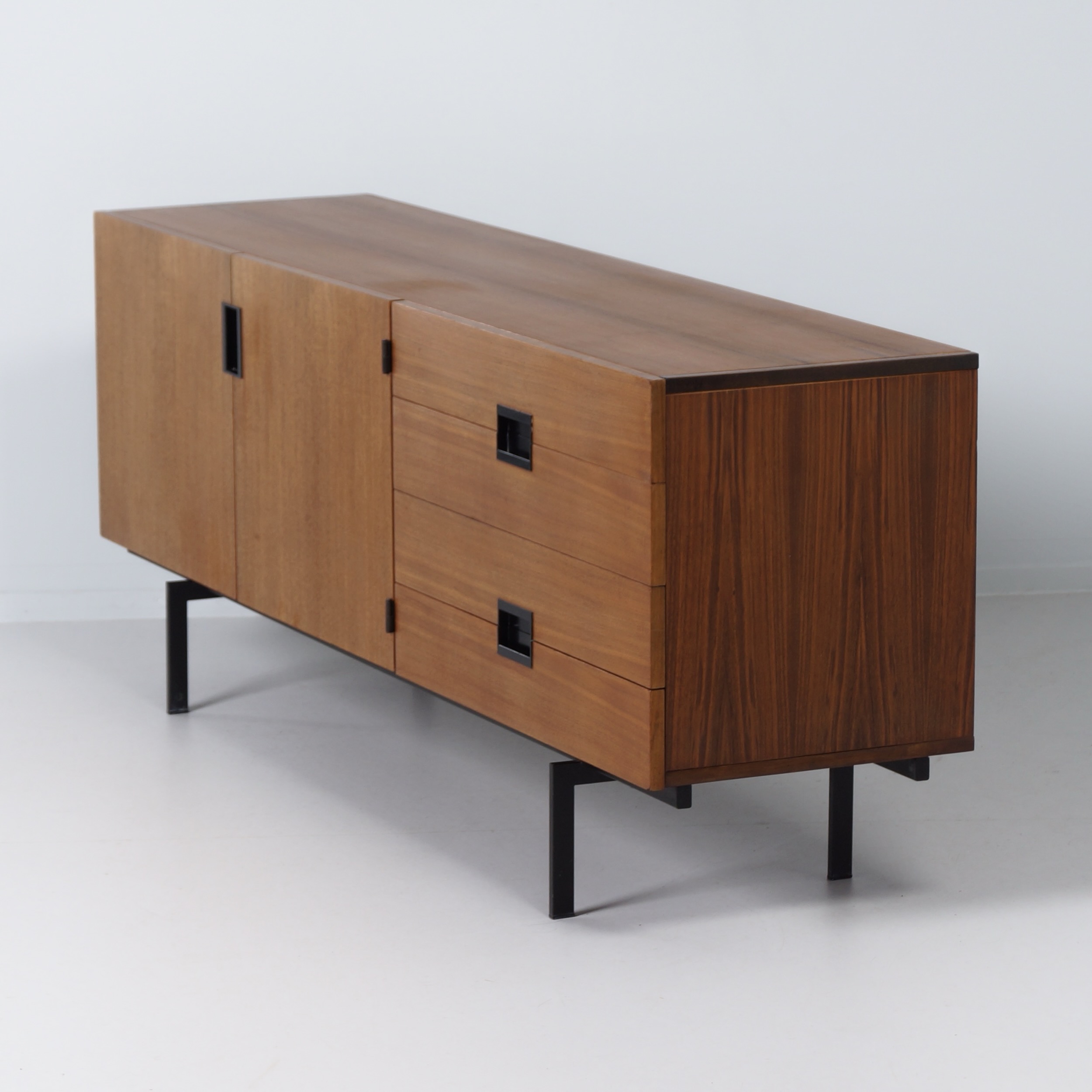 DU04 Dressoir van Cees Braakman voor Pastoe, 1960s – Teak, Japanse Serie