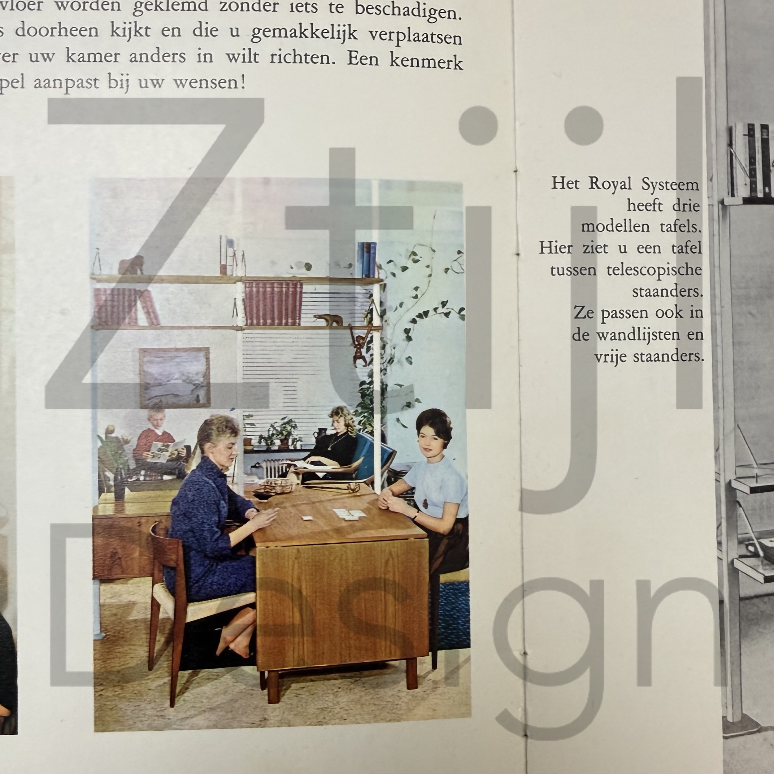 Royal System bureau van Poul Cadovius voor Cado, 1960s – Teak, uitklapbaar