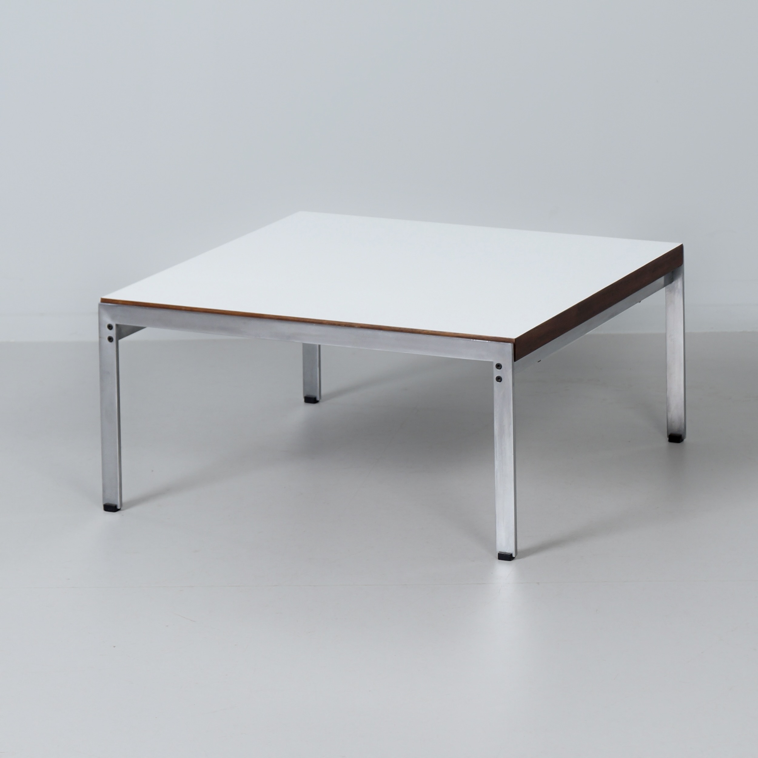 Salontafel model 866 van Kho Liang Ie voor Artifort, eind jaren 60