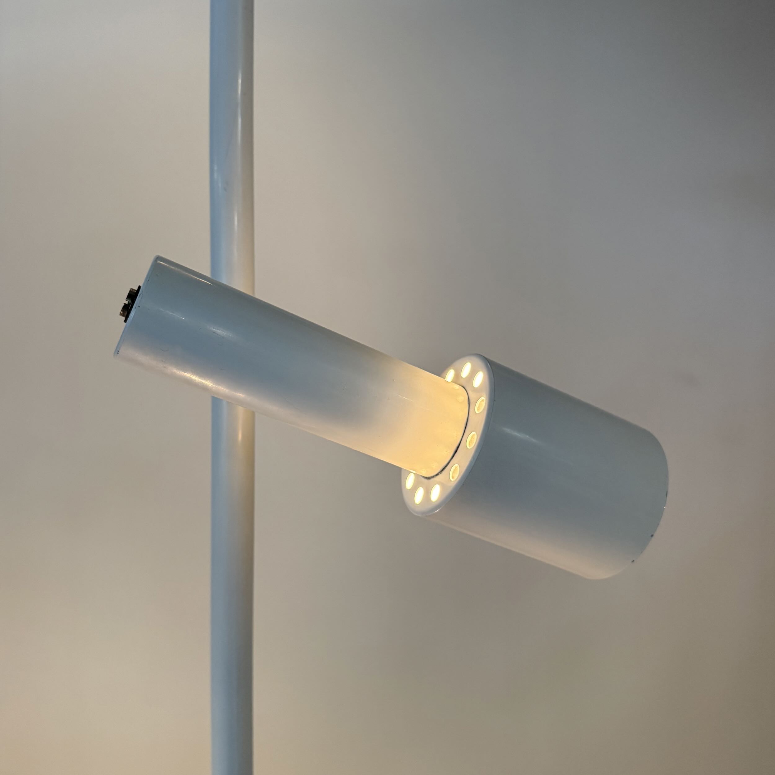 Witte telescopische vloer-tot-plafondlamp model 642 van Hala, 1970s