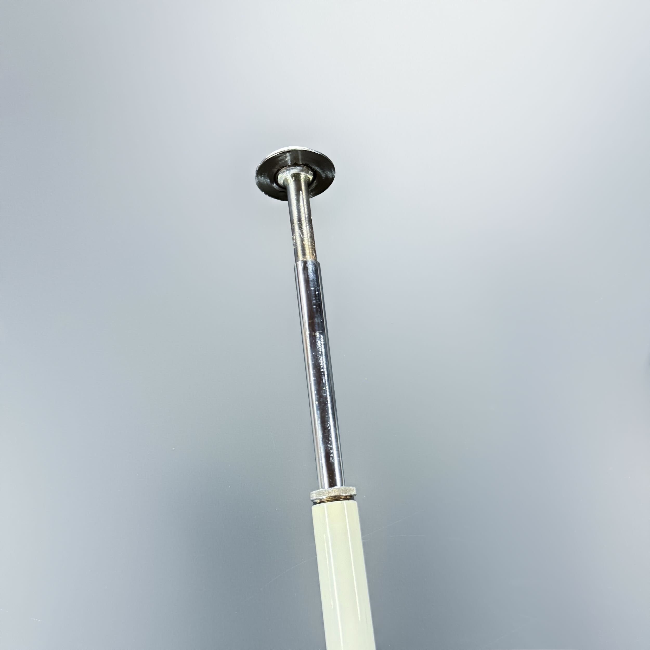 Witte telescopische vloer-tot-plafondlamp model 642 van Hala, 1970s